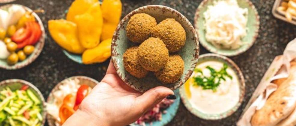 עצמאות 2026: למה הפלאפל הוא עדיין הכוכב האמיתי